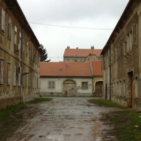 Osijek tvrdja street